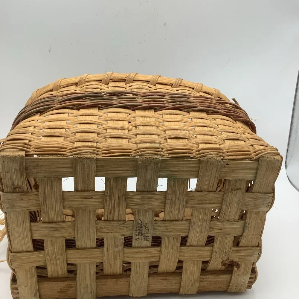 Vintage Handcrafted Tan Woven Basket